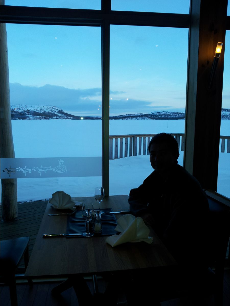 Gapahuken Restaurant05